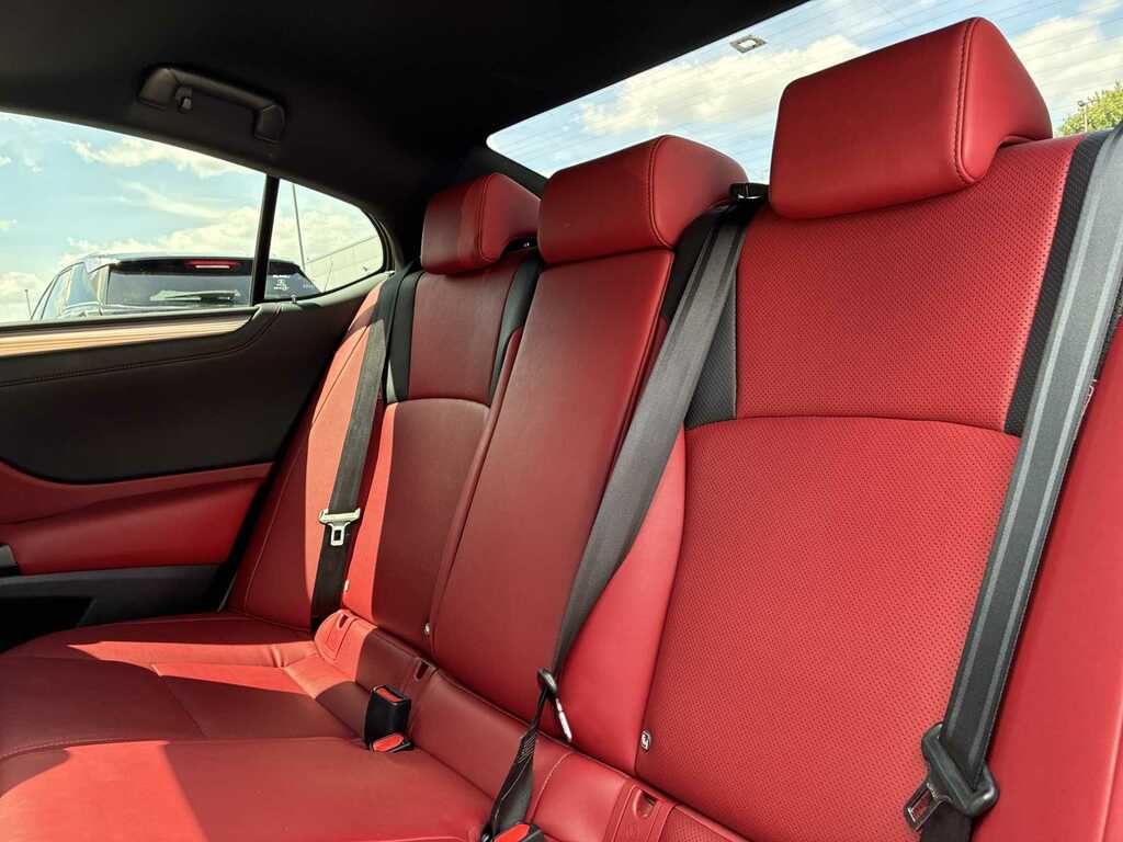 Lexus ES 300H 2.5 F-sport Cvt With Takumi Pack Red #15