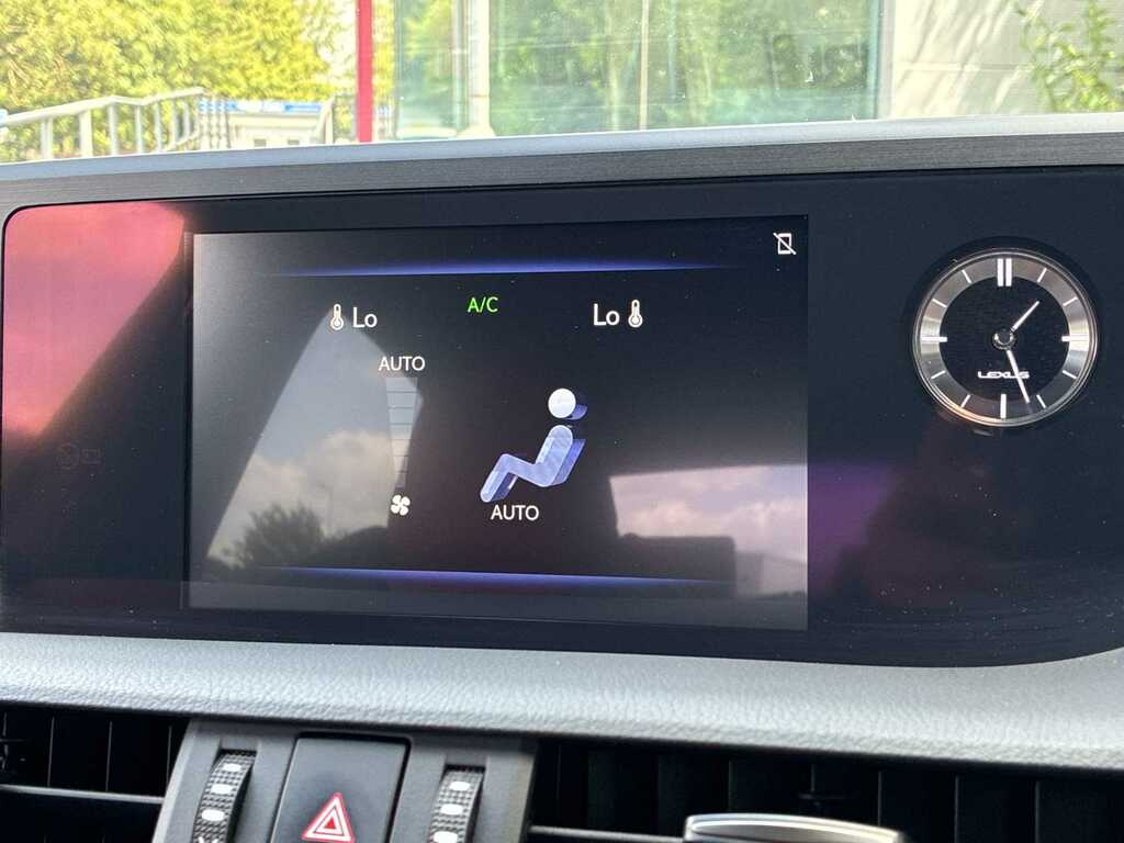 Lexus ES 300H 2.5 F-sport Cvt With Takumi Pack Red #11