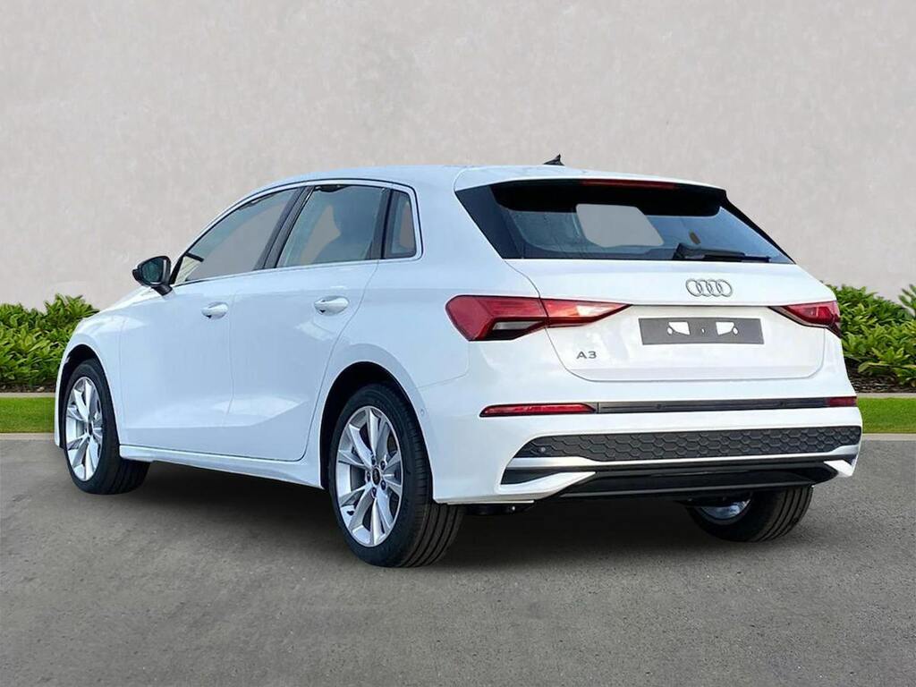 Audi A3 1.5 Tfsie 40 Sport Sportback Plug-in Hy White #2