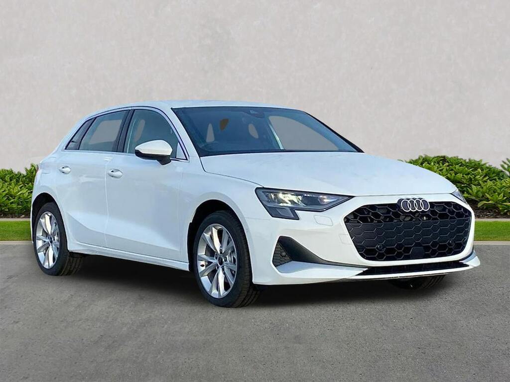 Audi A3 1.5 Tfsie 40 Sport Sportback Plug-in Hy White