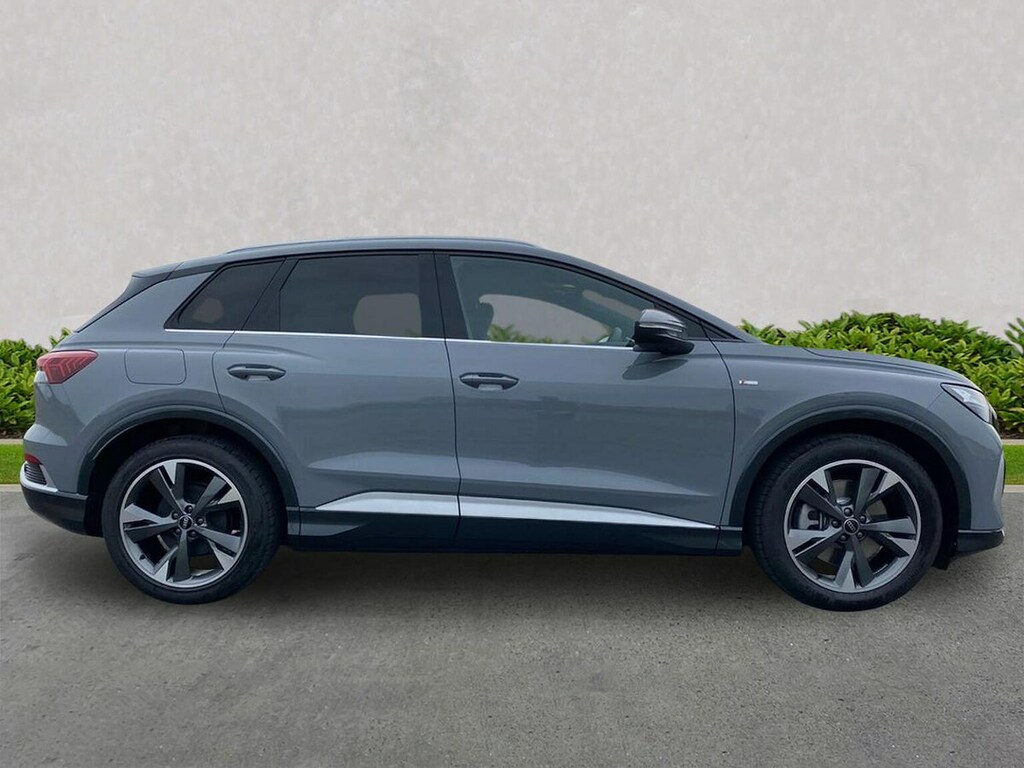 Audi Q4 E Tron 45 S Line Suv 82Kwh 286 Ps Grey #3