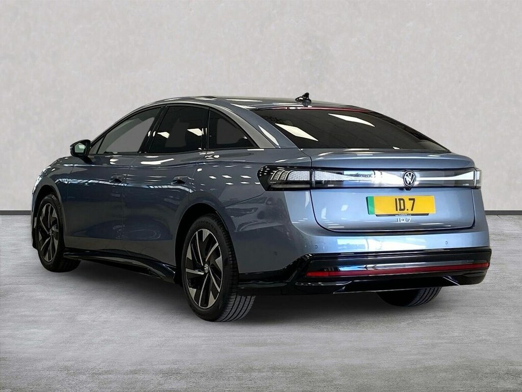 Volkswagen ID.7 210Kw Match Pro Plus 77Kwh Blue #2