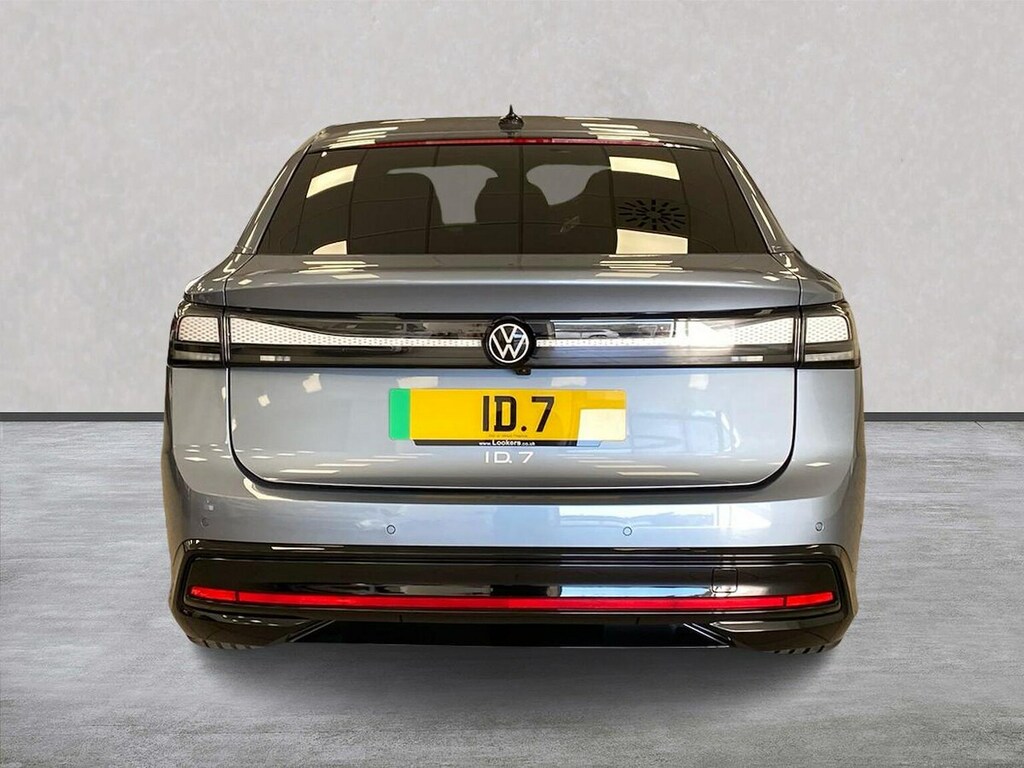 Volkswagen ID.7 210Kw Match Pro Plus 77Kwh Blue #4