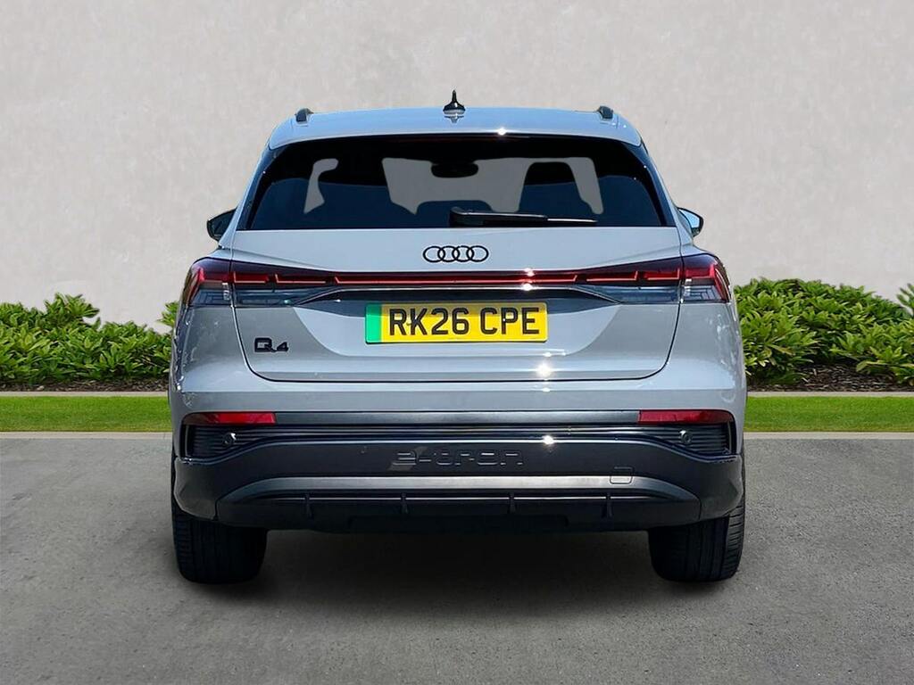 Audi Q4 E Tron 210Kw 45 82Kwh Black Edition RK26CPE Grey #4