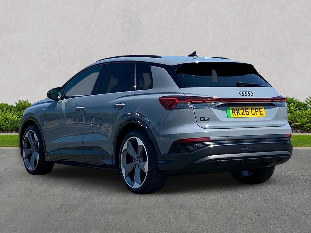 Audi Q4 E Tron 210Kw 45 82Kwh Black Edition RK26CPE Grey #2