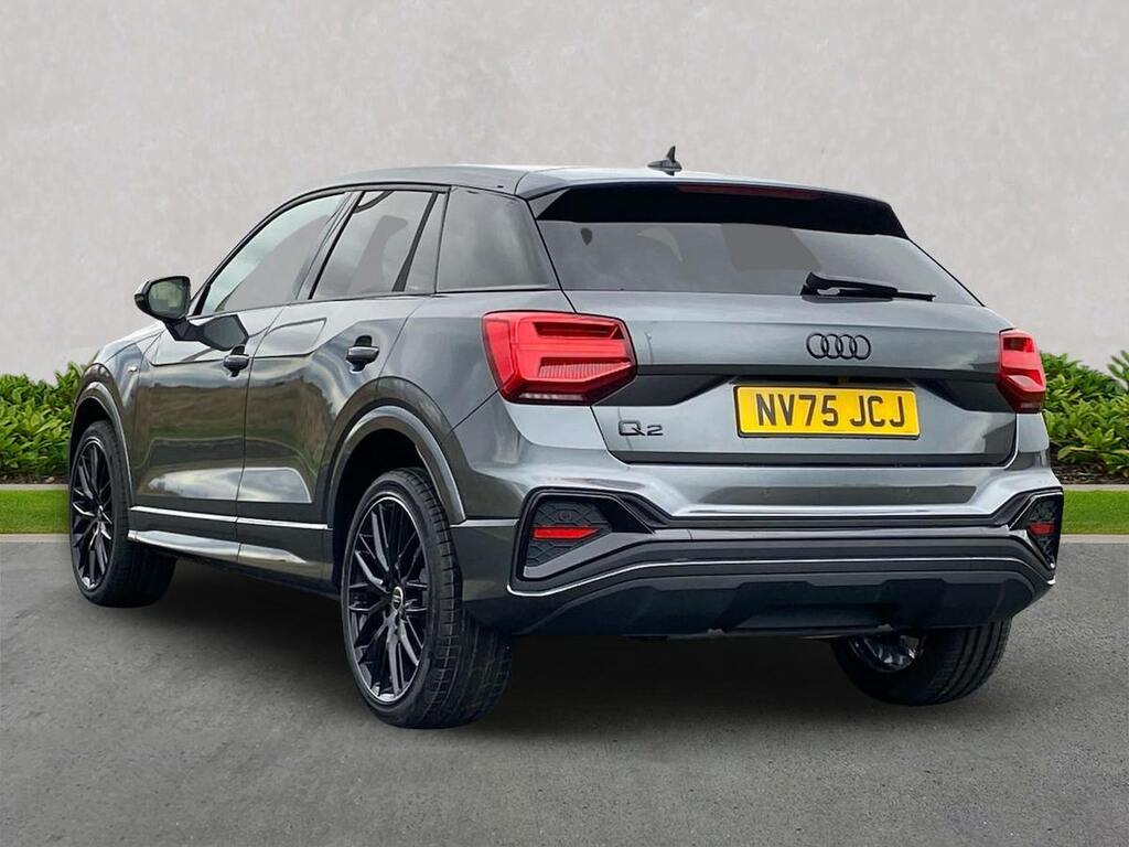Audi Q2 Q2 Black Edition 35 Tfsi 150 Ps S Tronic Grey #2