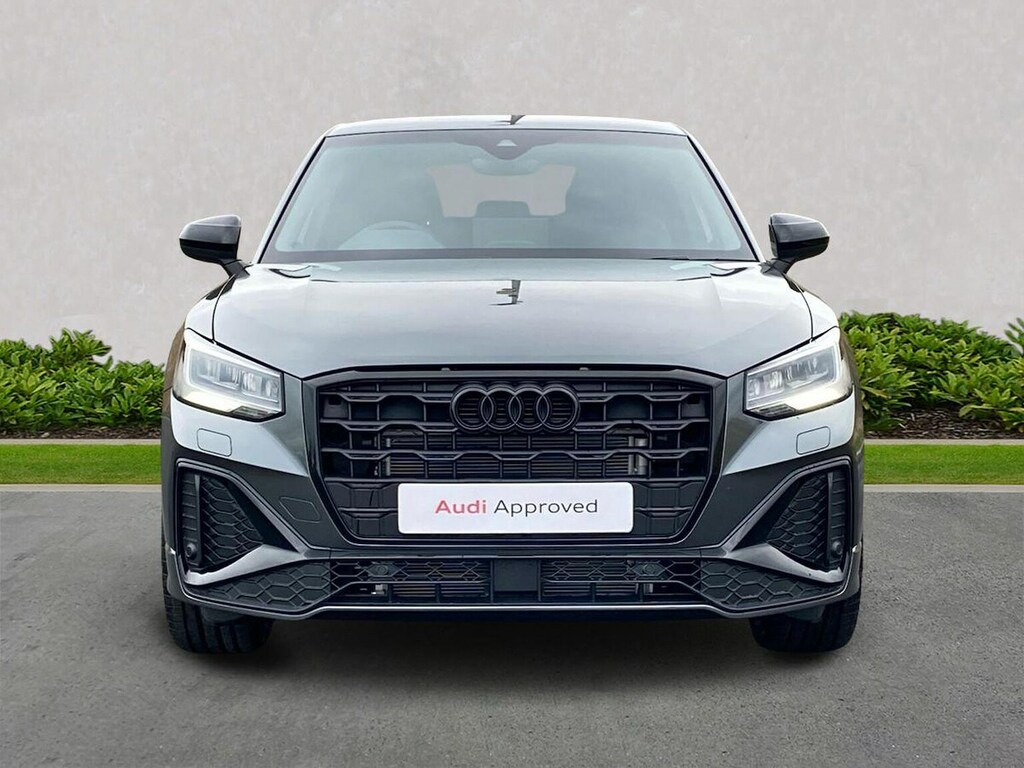 Audi Q2 Q2 Black Edition 35 Tfsi 150 Ps S Tronic Grey #5
