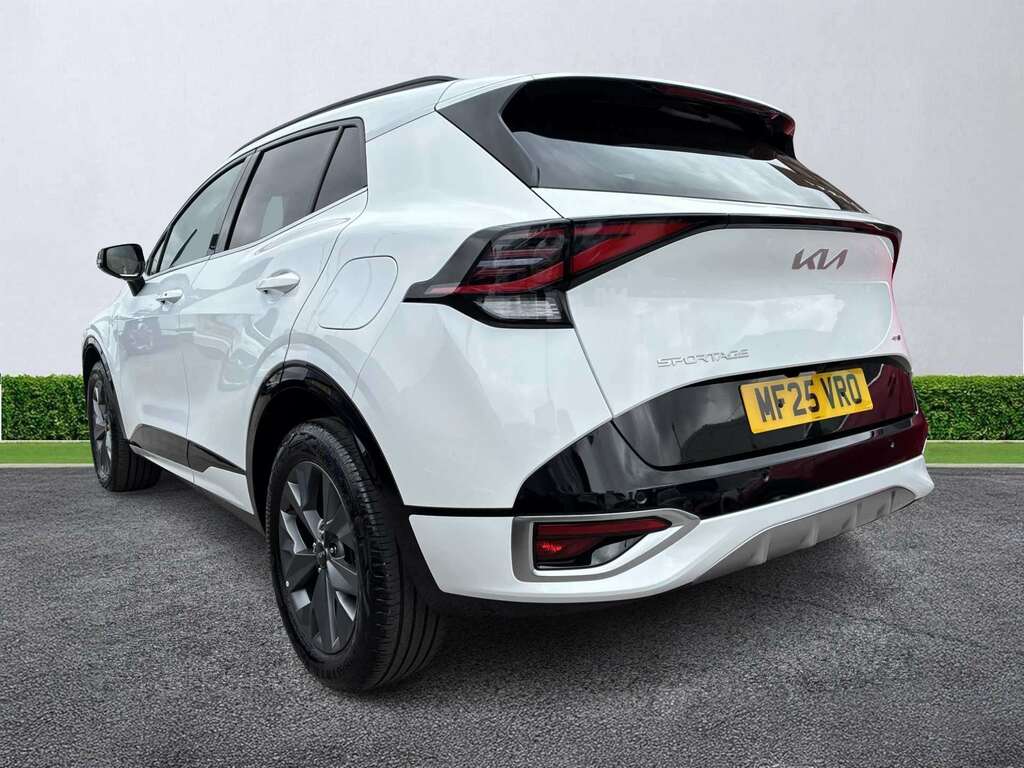 Kia Sportage 1.6T Gdi 207 Hev Gt-line White #2