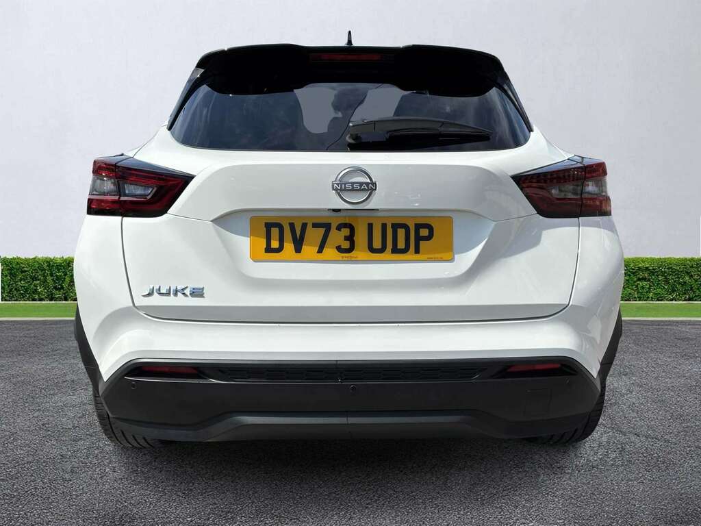 Nissan Juke 1.0 Dig-t 114 Tekna DV73UDP White #4