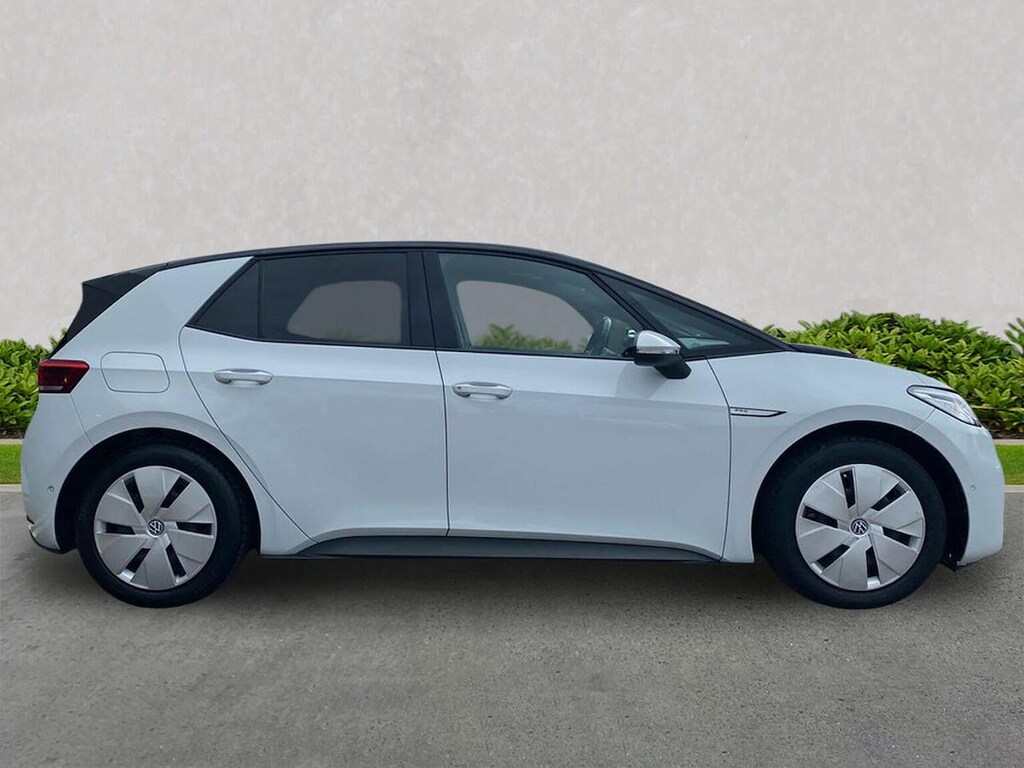 Volkswagen ID.3 Pro 58Kwh Family Hatchback 145 White #3