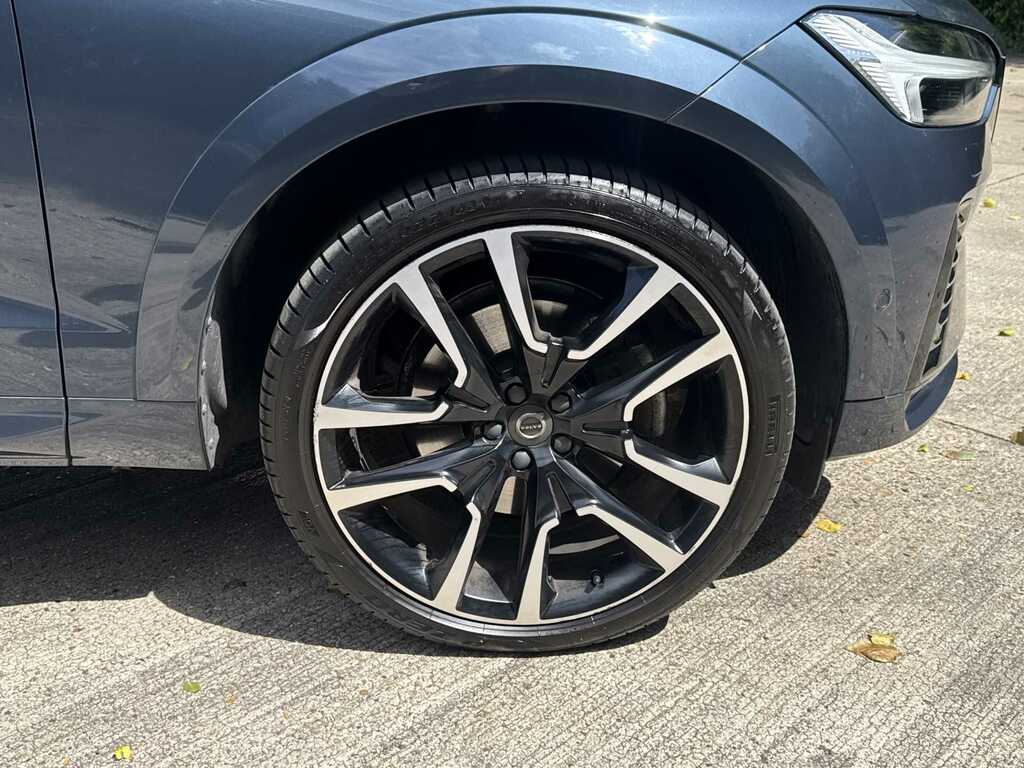 Volvo XC60 2.0 B5p Ultimate Dark Awd Geartronic Blue #6