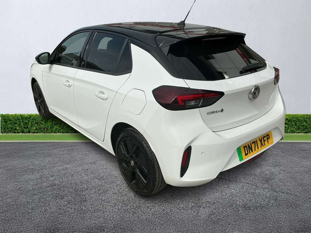 Vauxhall Corsa-e 100Kw Sri Premium 50Kwh 11Kwch DN71XFP White #5