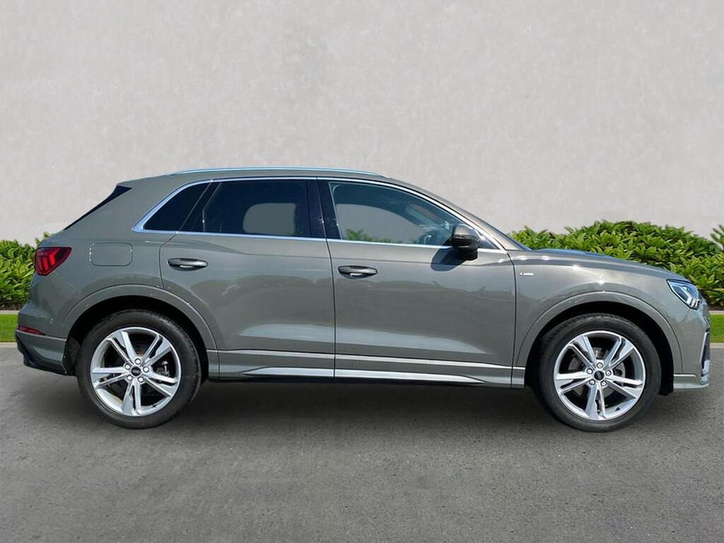 Audi Q3 1.5 Tfsi Cod 35 S Line Suv S Tronic Eur GJ21UTC Grey #3
