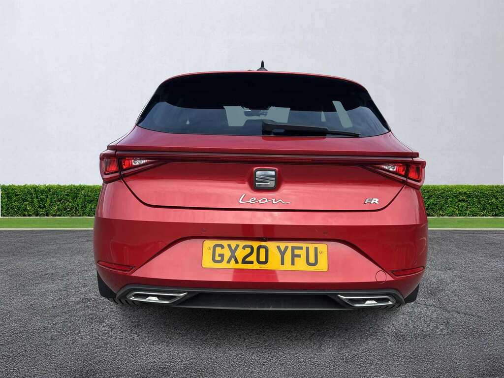 Seat Leon 1.5 Etsi 150 Fr First Edition Dsg Red #4