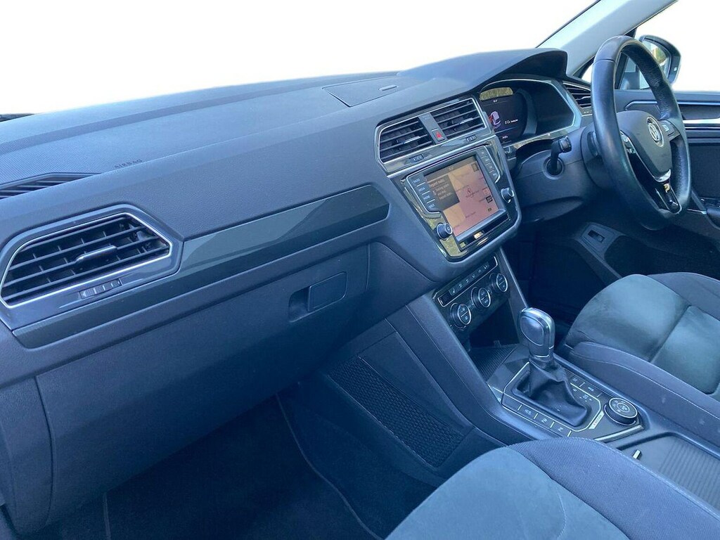Volkswagen Tiguan 2.0 Tdi Bluemotion Tech Sel Suv Dsg 4Mo Silver #6