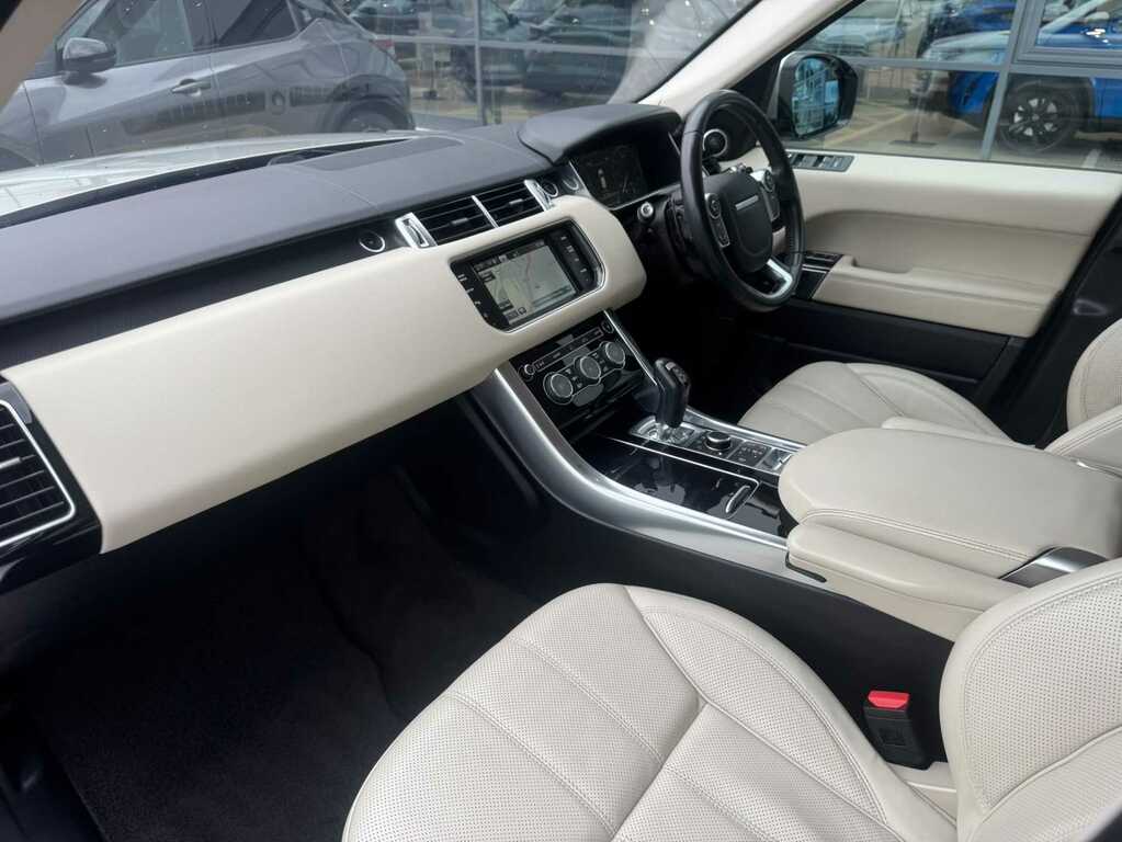 Land Rover Range Rover Sport Range Rover Sport Hse Sdv6 Black #8