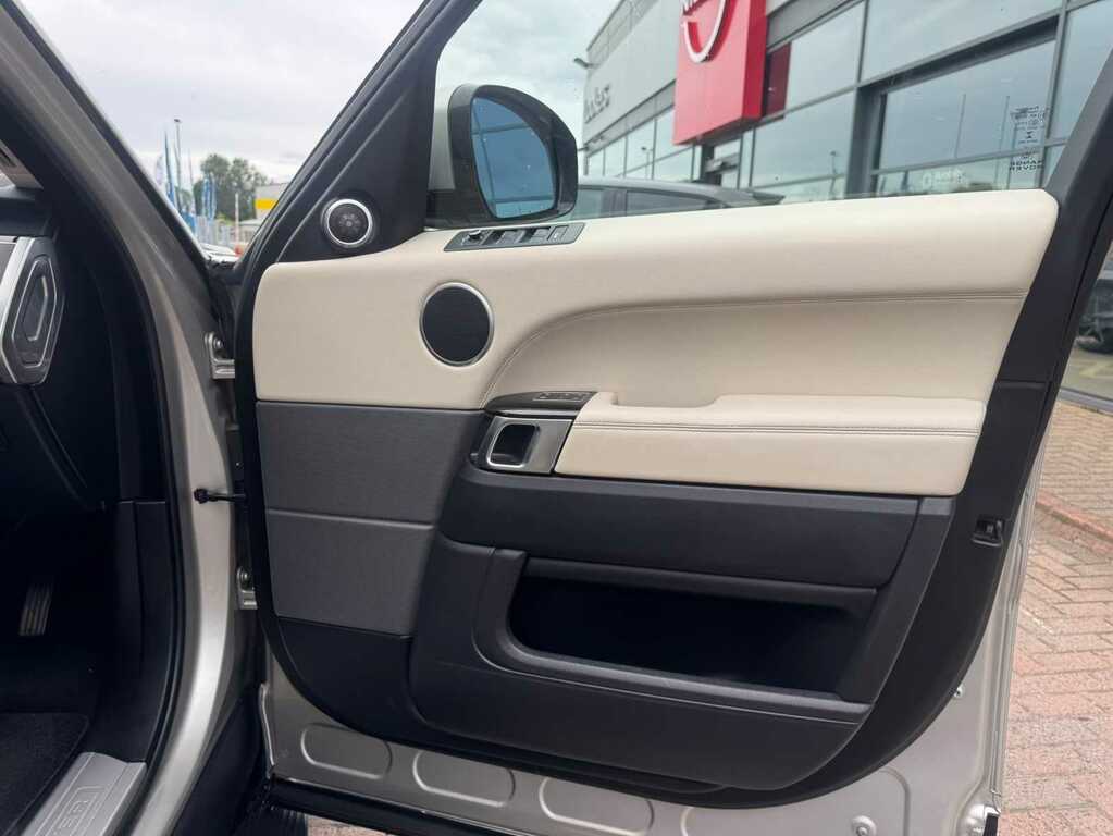 Land Rover Range Rover Sport Range Rover Sport Hse Sdv6 Black #29