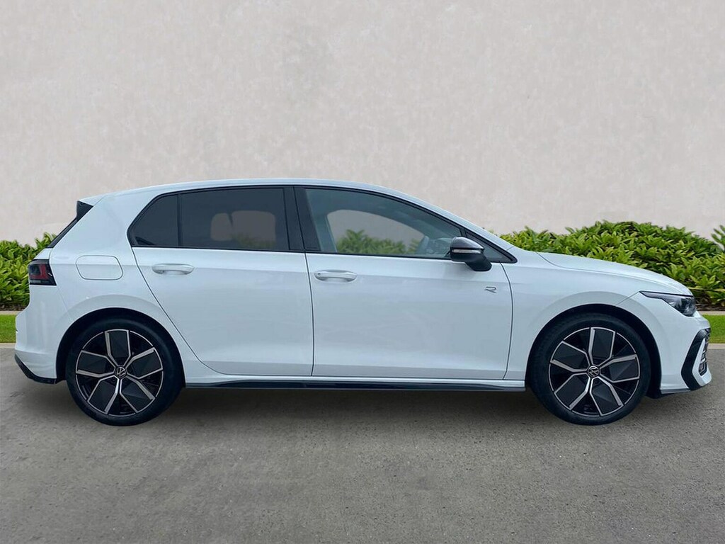 Volkswagen Golf 1.5 Tsi 150 Black Edition NV26XSF White #2