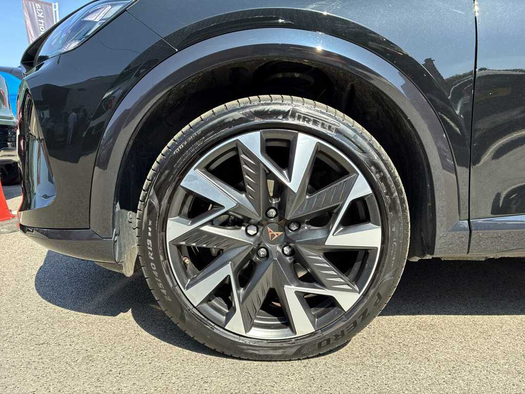Cupra Formentor 1.5 Etsi 150 V2 Dsg KR75YTG Black #6