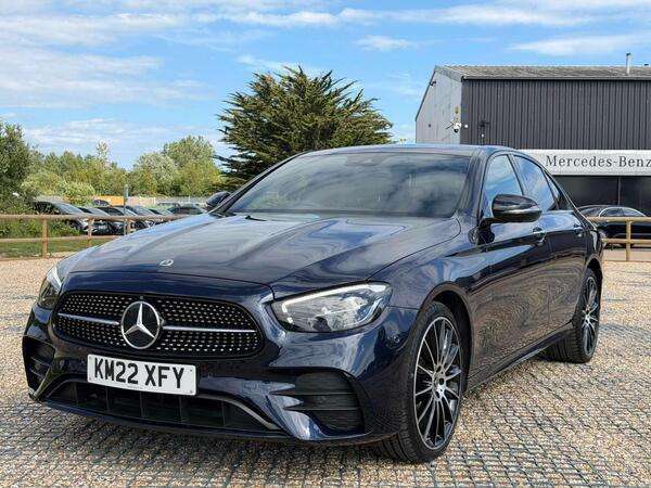 Mercedes-Benz E Class E400d 4Matic Amg Line Night Ed Prem 9G-tronic Blue #4