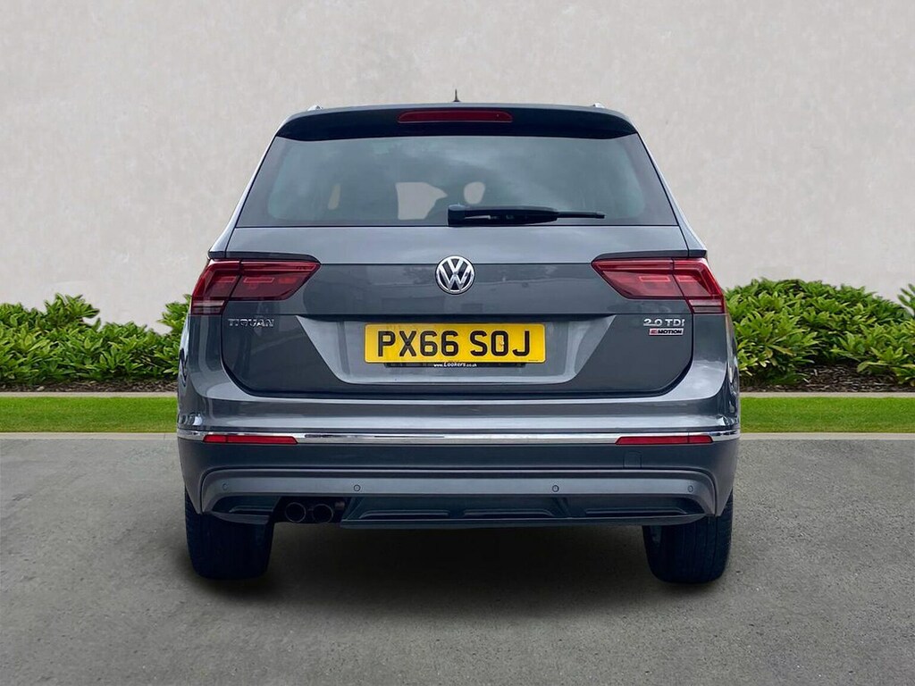 Volkswagen Tiguan 2.0 Tdi Bluemotion Tech Sel Suv Grey #4