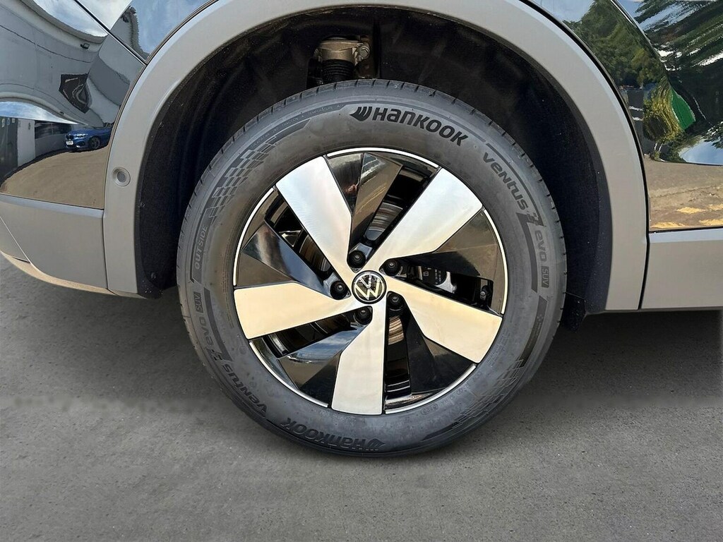 Volkswagen Tiguan 1.5 Etsi Mhev Match Suv Hybrid Dsg Euro Black #6