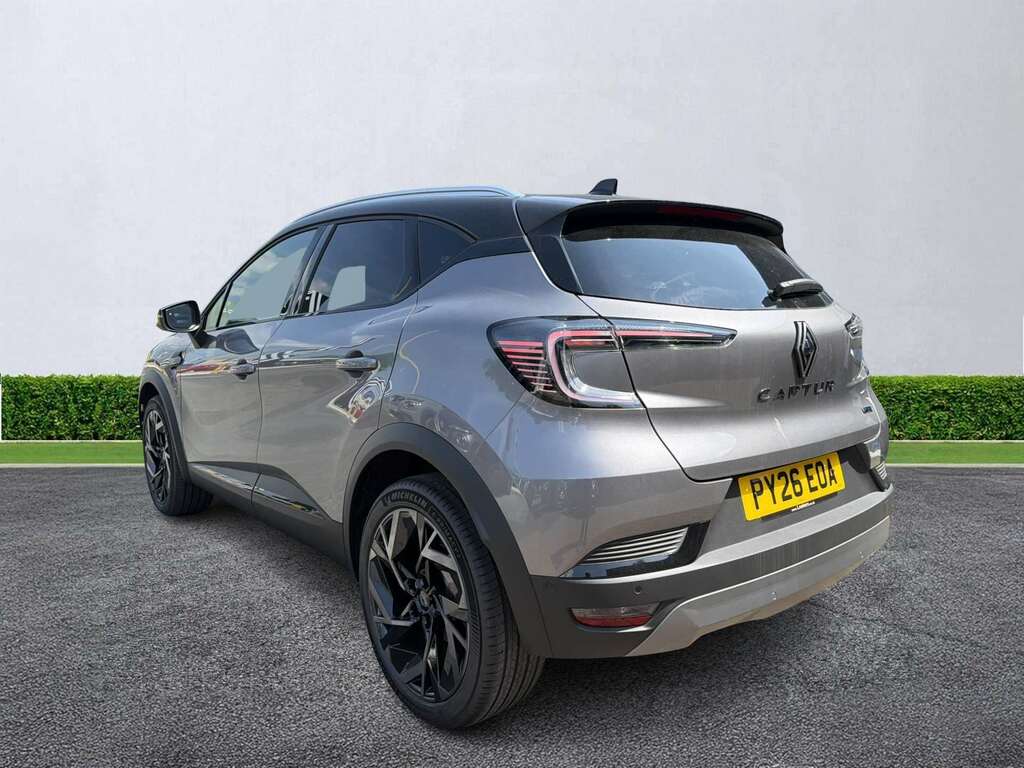 Renault Captur 1.8 E-tech Full Hybrid 160 Esprit Alpine PY26EOA #2