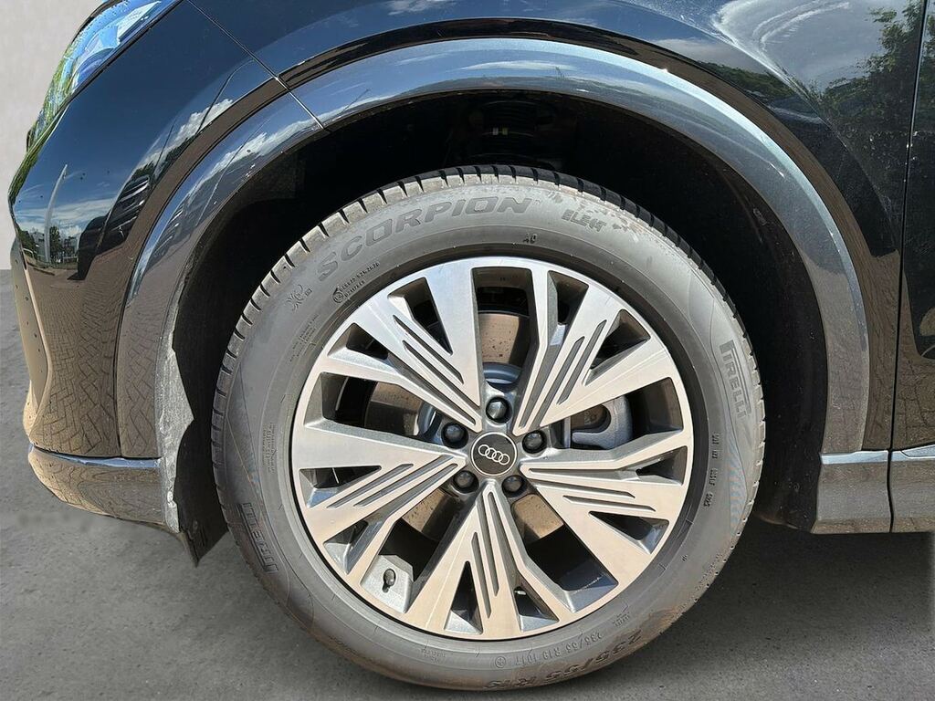 Audi Q4 E Tron 45 Sport Suv 82Kwh 286 Ps NJ26PMO Black #6