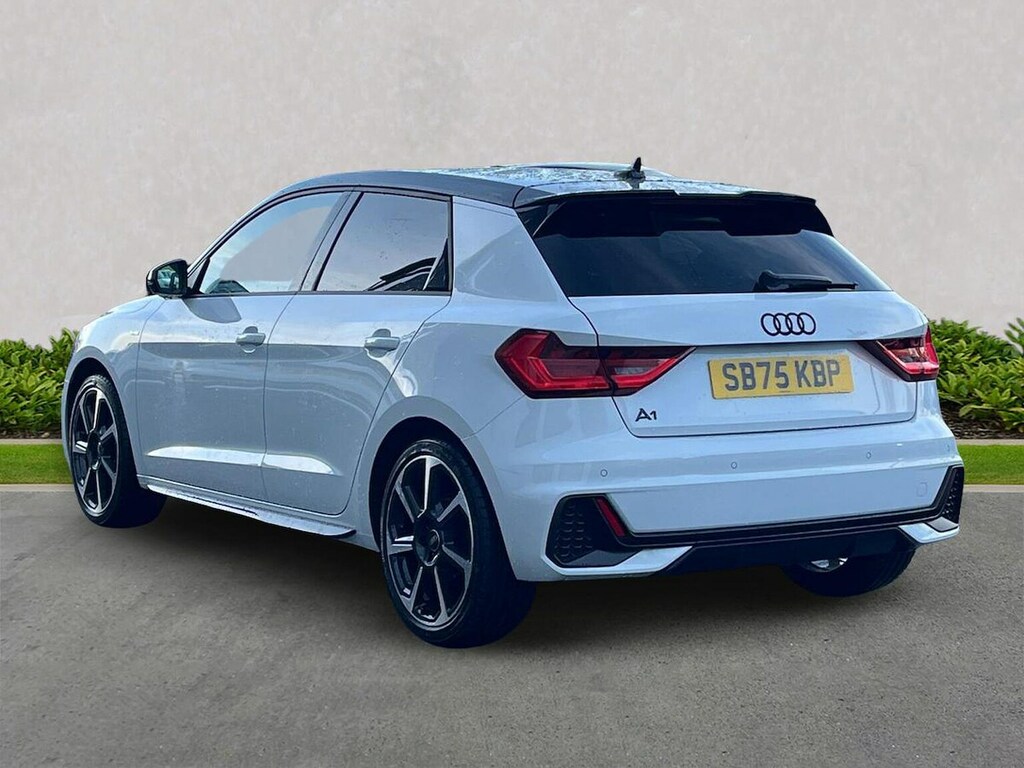 Audi A1 1.0 Tfsi 25 Black Edition Sportback S T White #2