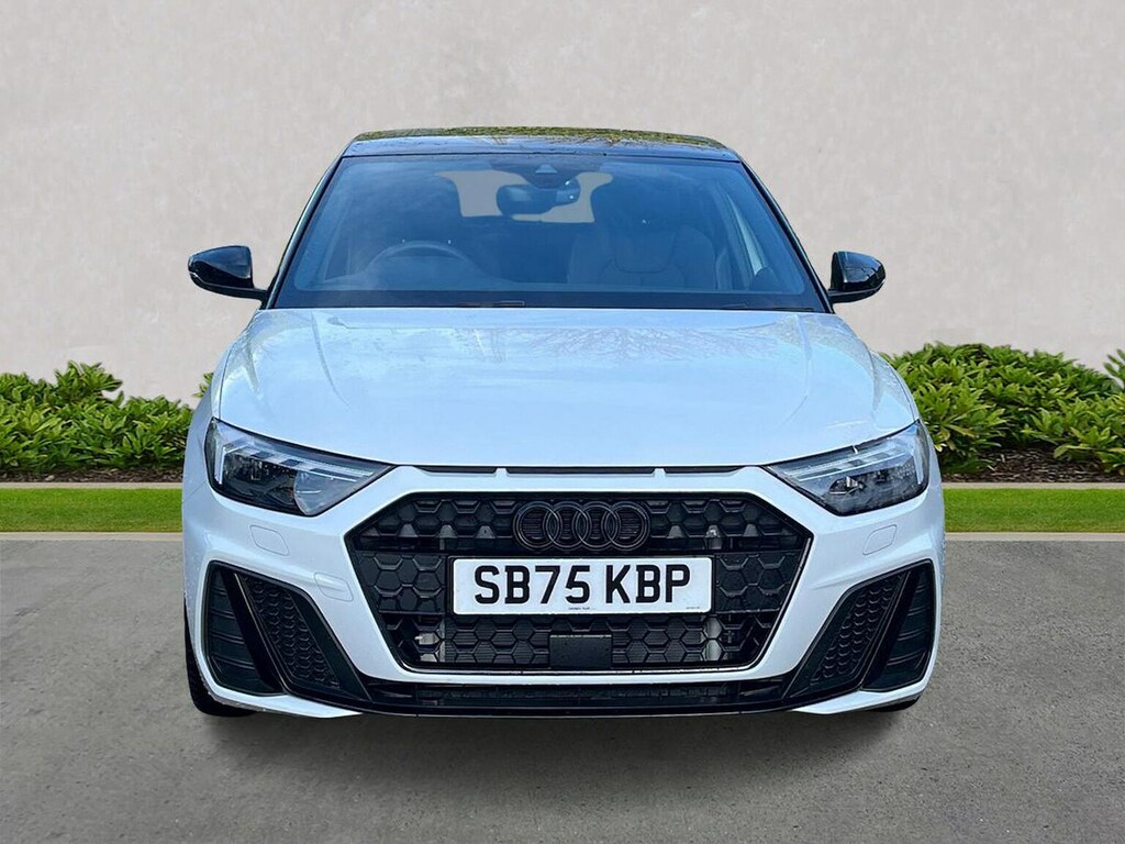 Audi A1 1.0 Tfsi 25 Black Edition Sportback S T White #5