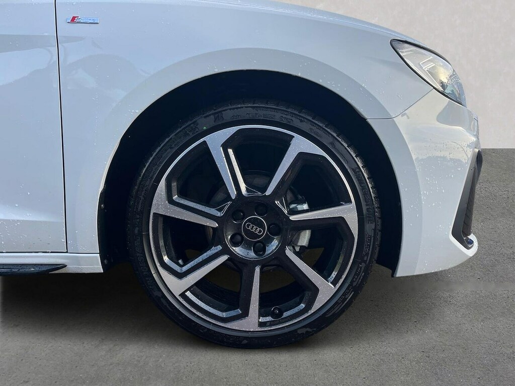 Audi A1 1.0 Tfsi 25 Black Edition Sportback S T White #6