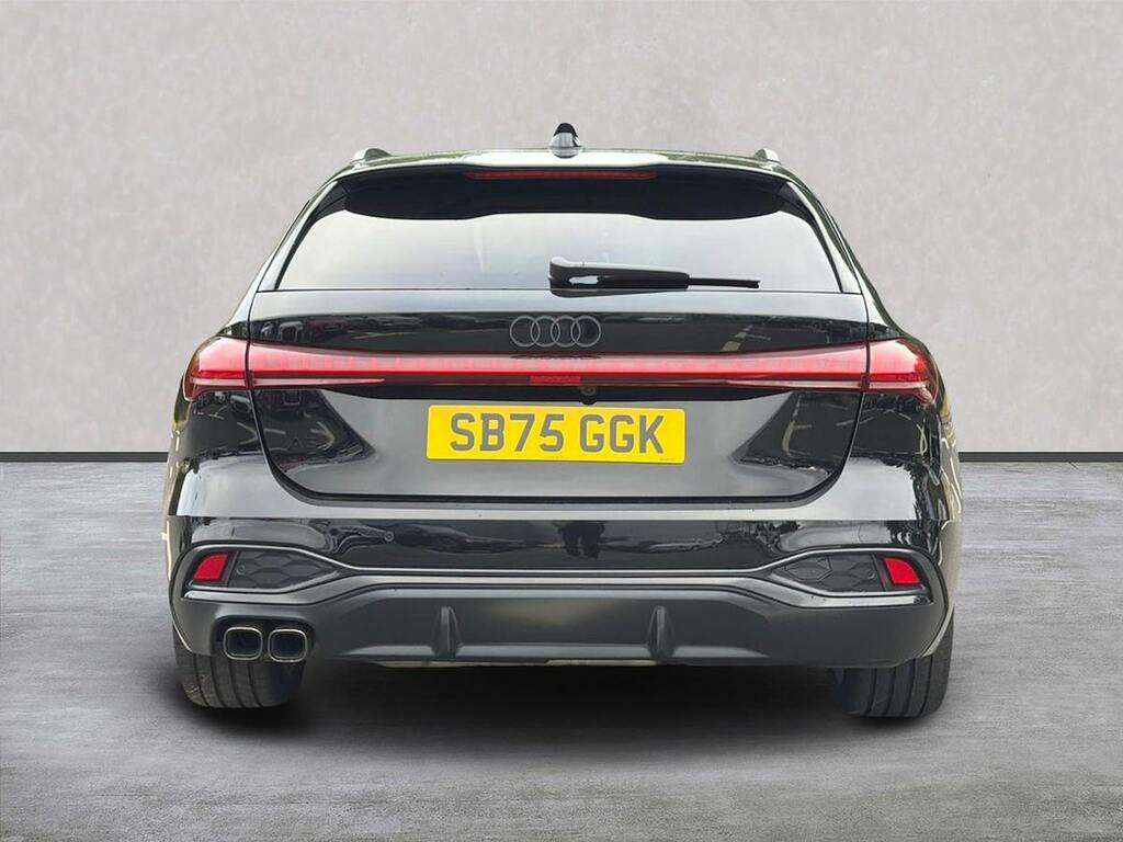 Audi A5 2.0 Tdi 204 Edition 1 S Tronic SB75GGK Black #4