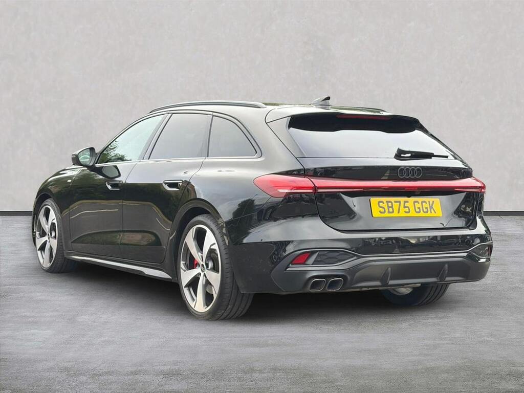 Audi A5 2.0 Tdi 204 Edition 1 S Tronic SB75GGK Black #2