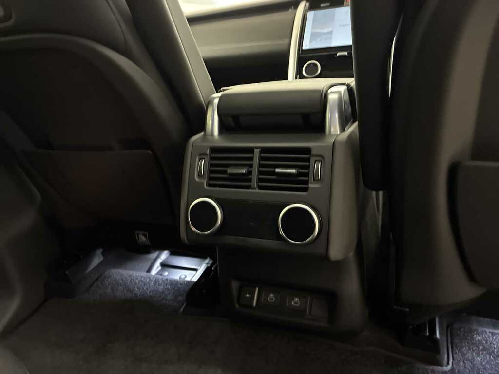 Land Rover Discovery D350 Se Commercial Santorini Black Black #18