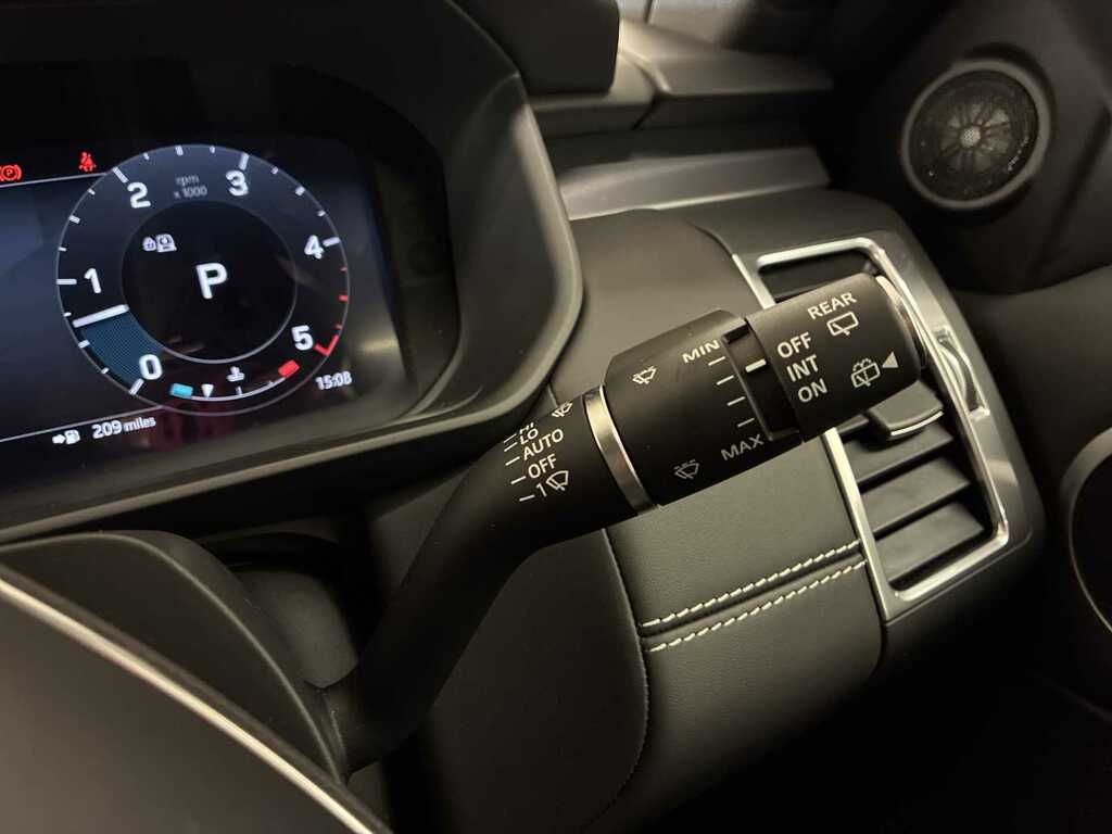 Land Rover Discovery D350 Se Commercial Santorini Black Black #36