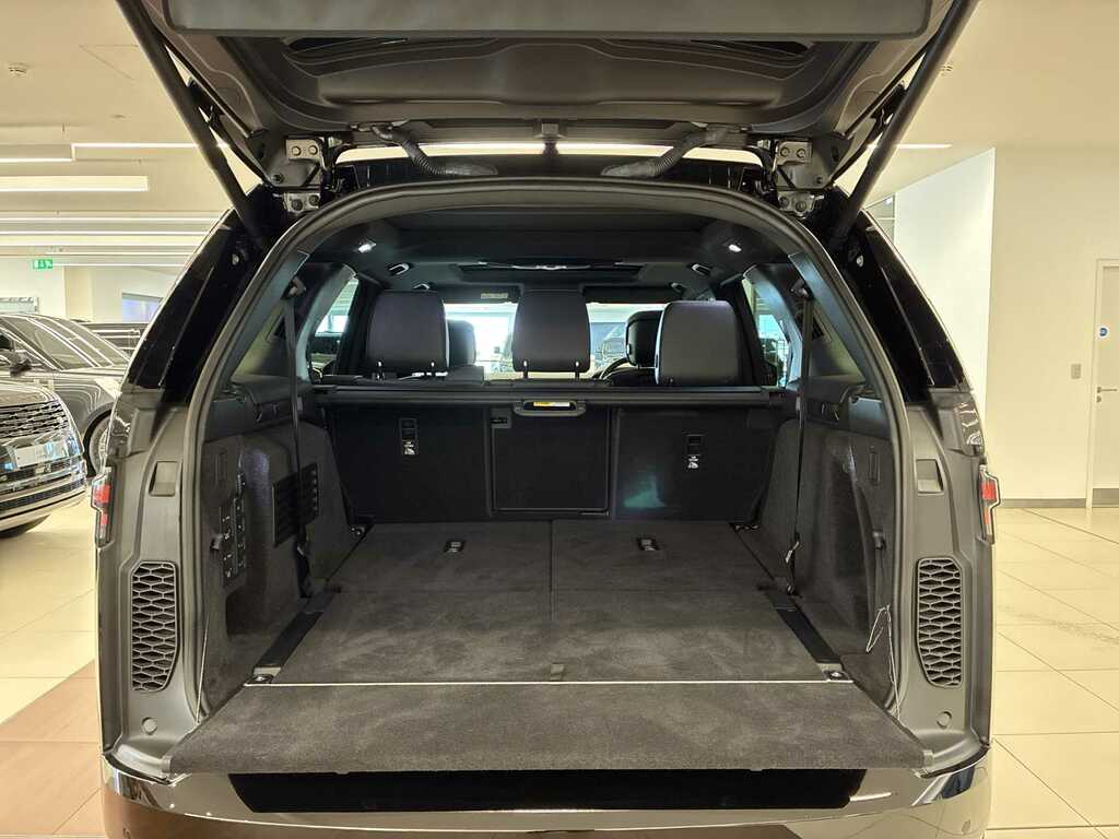 Land Rover Discovery D350 Se Commercial Santorini Black Black #10