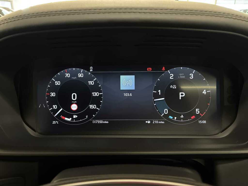 Land Rover Discovery D350 Se Commercial Santorini Black Black #16