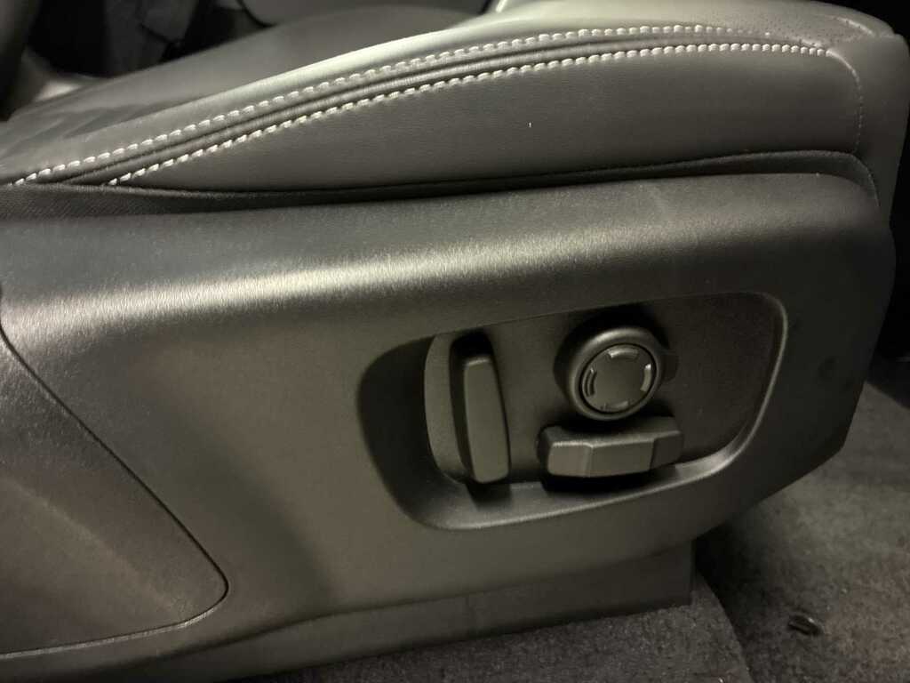 Land Rover Discovery D350 Se Commercial Santorini Black Black #33