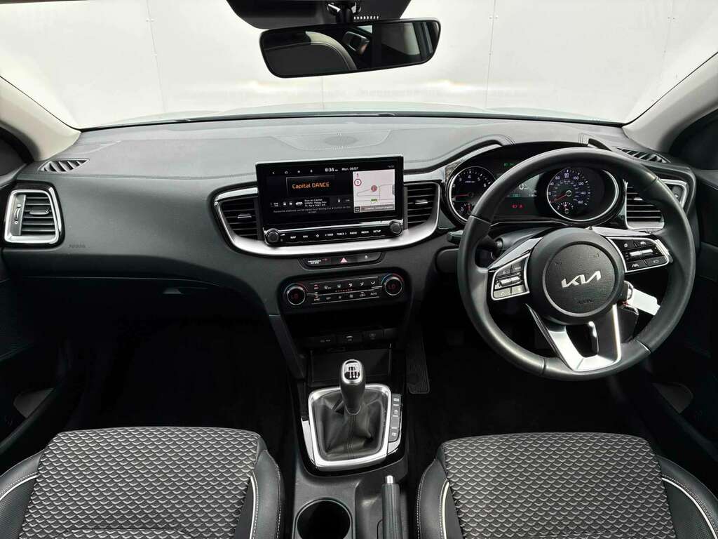 Kia Xceed 1.5 T-gdi 3 Suv Dct Euro 6 Ss 138 B Black #8