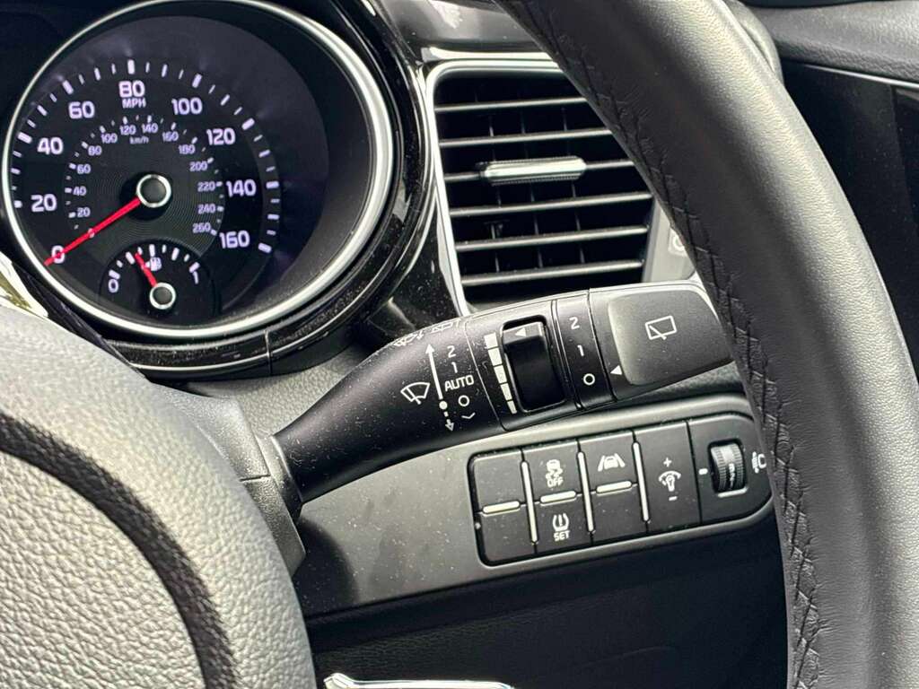 Kia Xceed 1.5 T-gdi 3 Suv Dct Euro 6 Ss 138 B Black #25