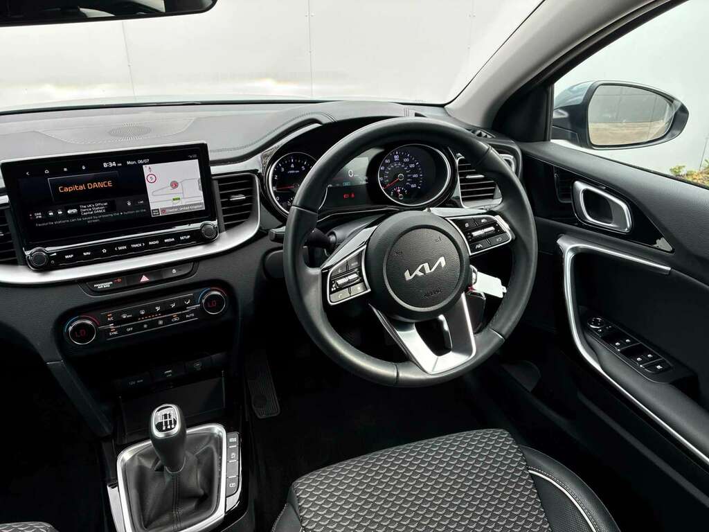 Kia Xceed 1.5 T-gdi 3 Suv Dct Euro 6 Ss 138 B Black #14
