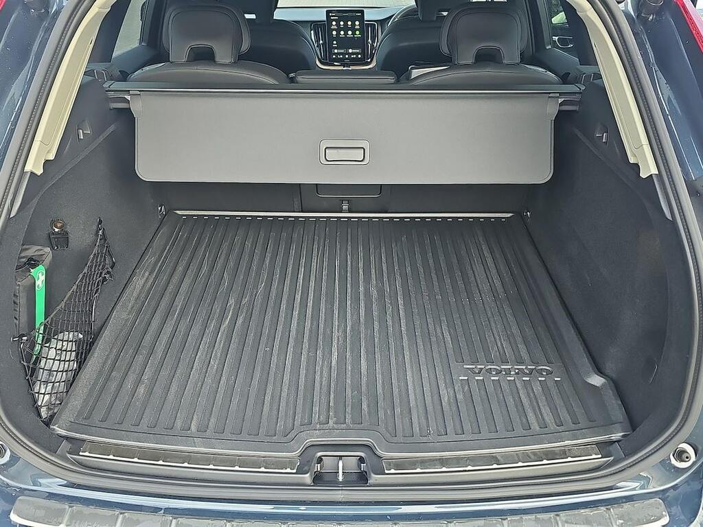 Volvo XC60 Xc60 2.0 T8 455 Phev Ultra Dark Awd Geartron Blue #17