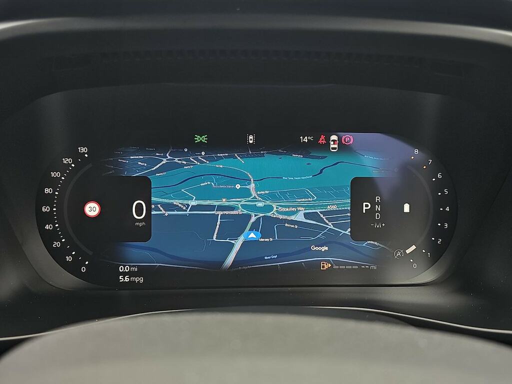 Volvo XC40 Ultra, B3 Mild Hybrid, Dark Grey #40