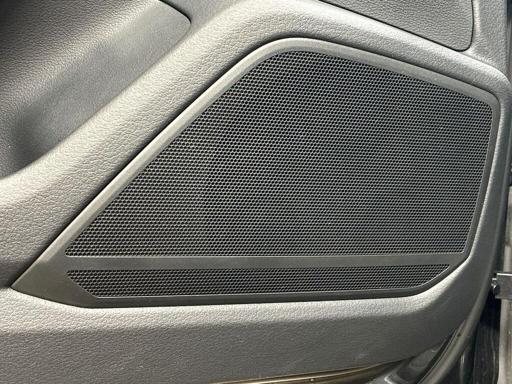 Audi A6 Saloon S Line Black #31