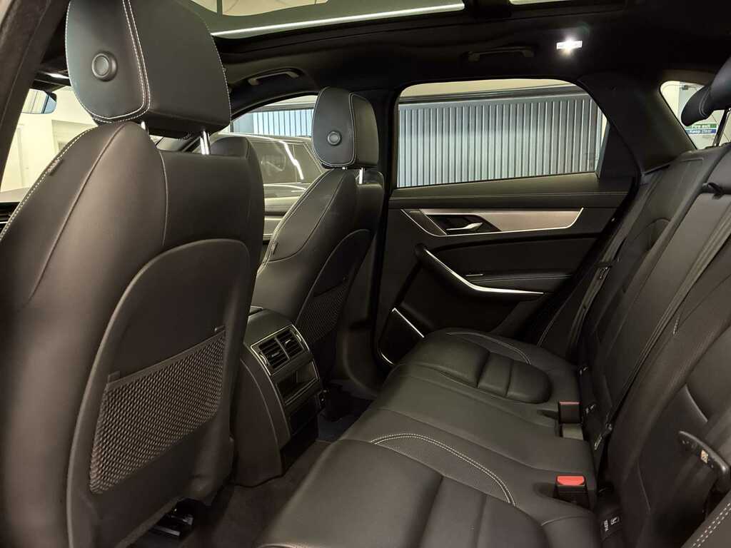 Jaguar F-Pace 2.0 D200 R-dynamic Se Black Awd Grey #4