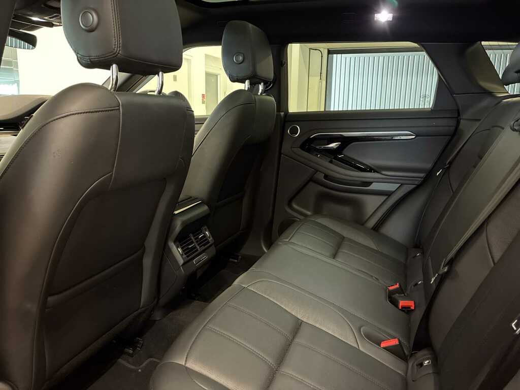 Land Rover Range Rover Evoque 1.5 P300e R-dynamic Hse Red #4