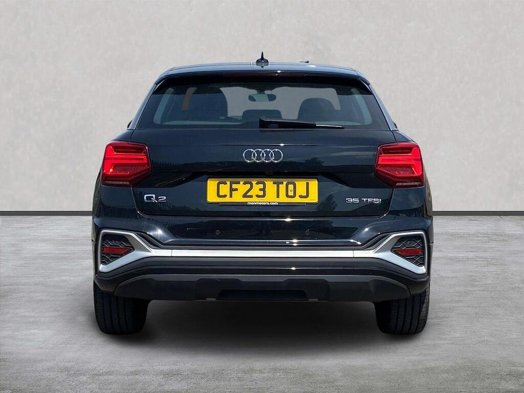 Audi Q2 35 Tfsi S Line S Tronic Cs CF23TOJ Black #4