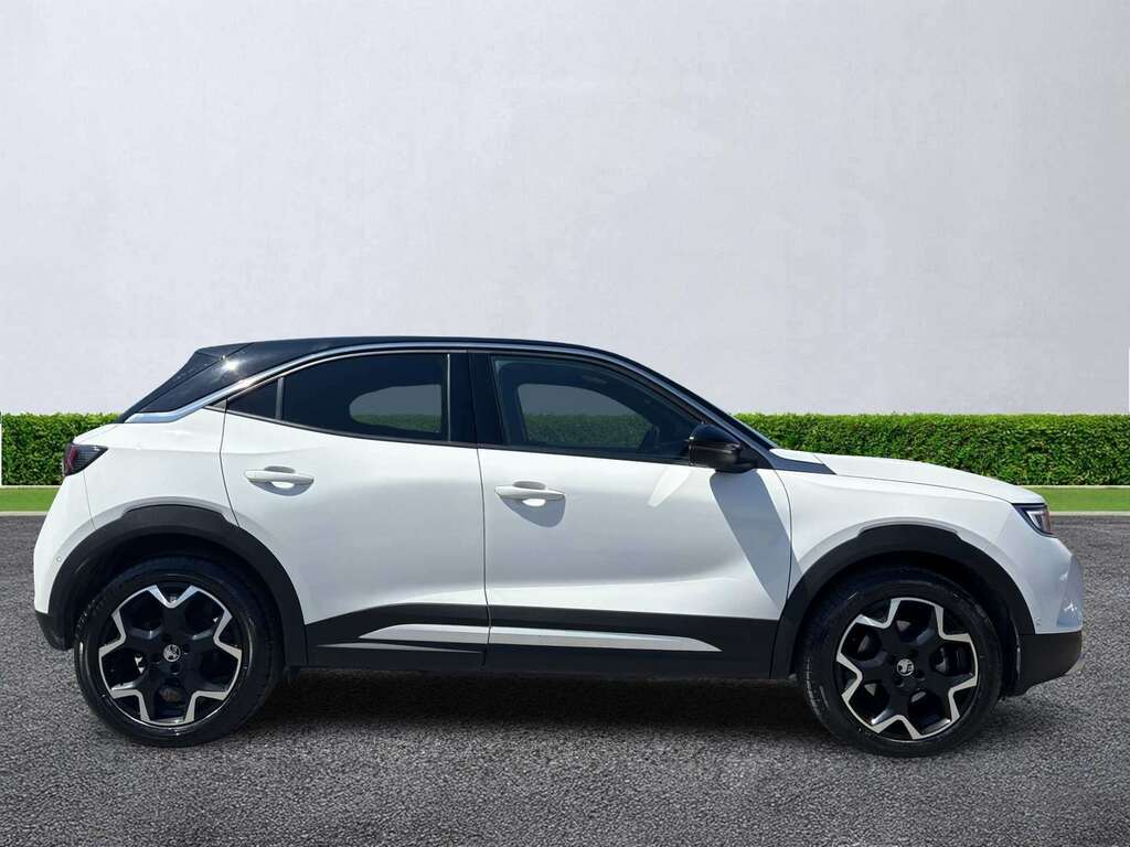 Vauxhall Mokka-e 100Kw Ultimate 50Kwh GD23DNO White #3