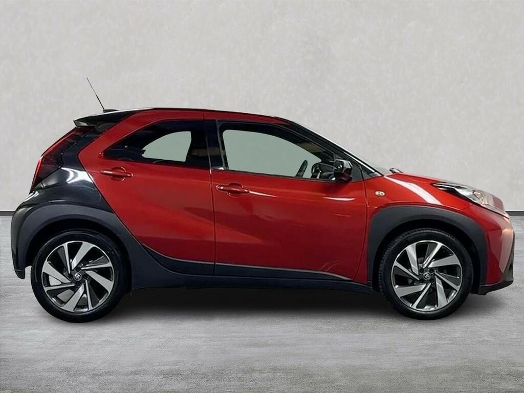 Toyota Aygo X 1.0 Vvt-i Edge Hatchback X-shift Euro 6 XGZ5947 Red #3