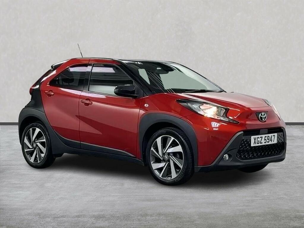 Toyota Aygo X 1.0 Vvt-i Edge Hatchback X-shift Euro 6 Red